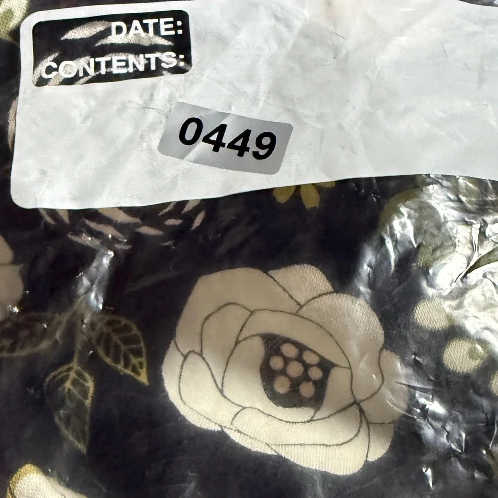 Now Designs Black Floral Ruffle Apron with Pockets Full Length Kitchen Cooking